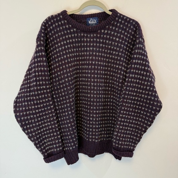 VINTAGE Woolrich burgundy Patterned Sweater - Picture 1 of 4